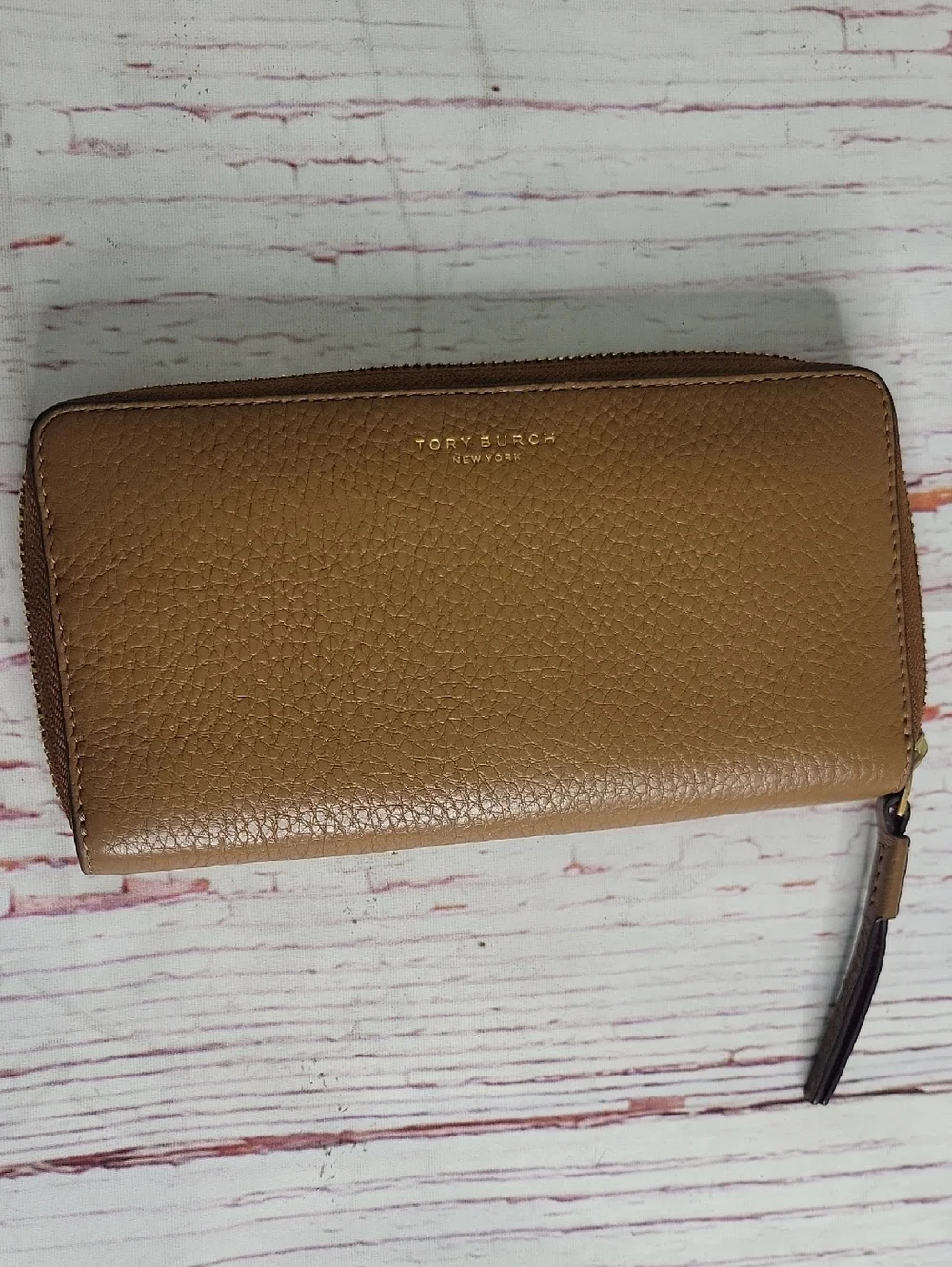 Tory Burch Pebble Grained Tan Leather Zip AROUND Wallet